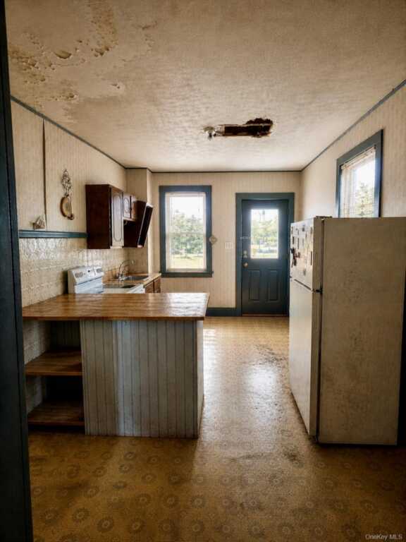 953 Creek Locks Road, Rosendale, NY 12472 - Photo 8 of 12