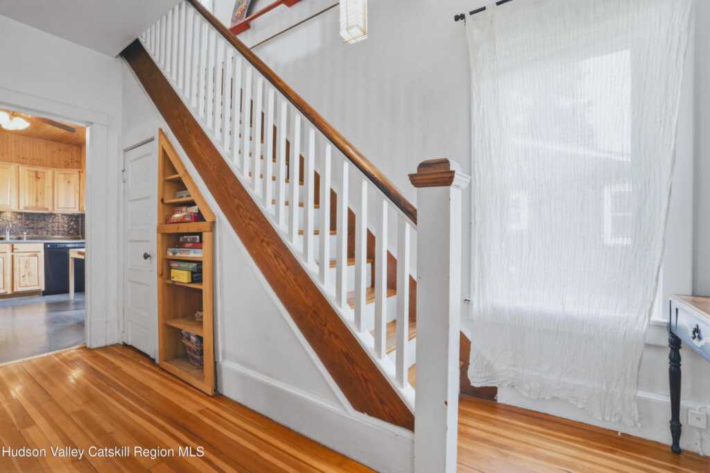 14 Jay Street, Phoenicia, NY 12464 - Photo 15 of 39