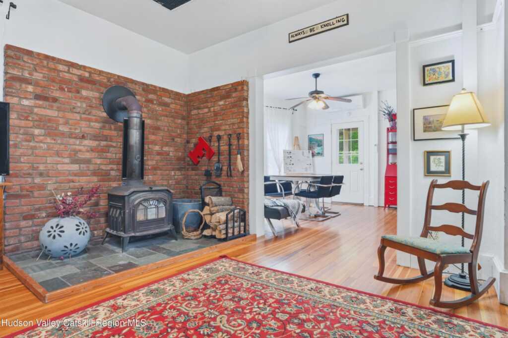 14 Jay Street, Phoenicia, NY 12464 - Photo 4 of 39