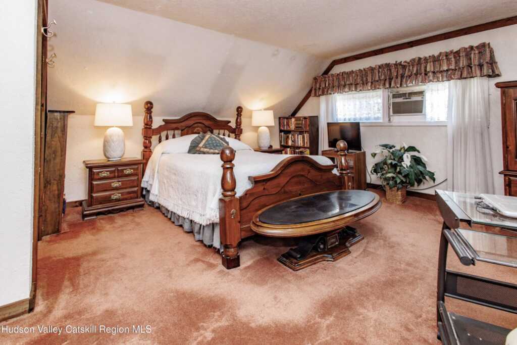 25 Meadowbrook Drive, Kingston, NY 12401 - Photo 25 of 40