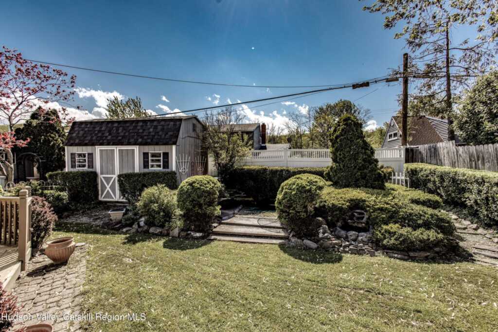 25 Meadowbrook Drive, Kingston, NY 12401 - Photo 35 of 40