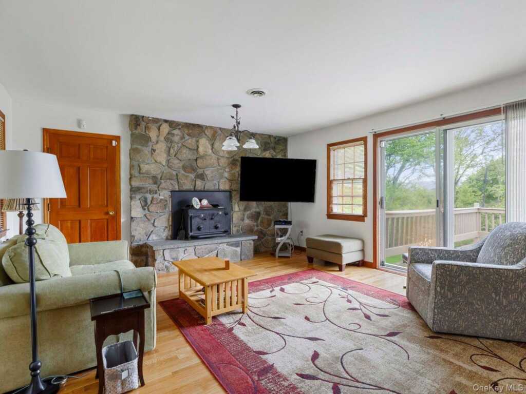 231 State Route 208, New Paltz, NY 12561 - Photo 10 of 29