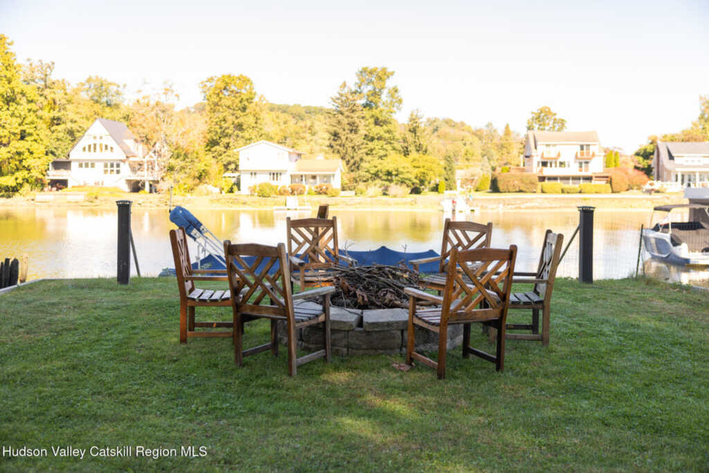 20 Ferry Street, Saugerties, NY 12477 - Photo 40 of 45
