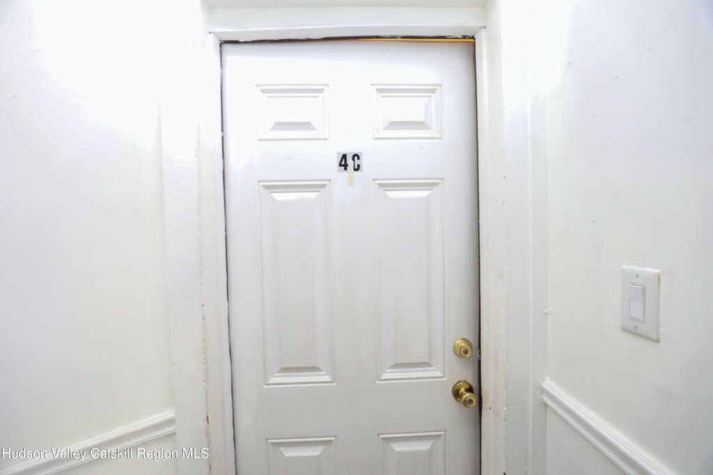 141 Saint James Street, Unit #4c, Kingston, NY 12401 - Photo 2 of 15