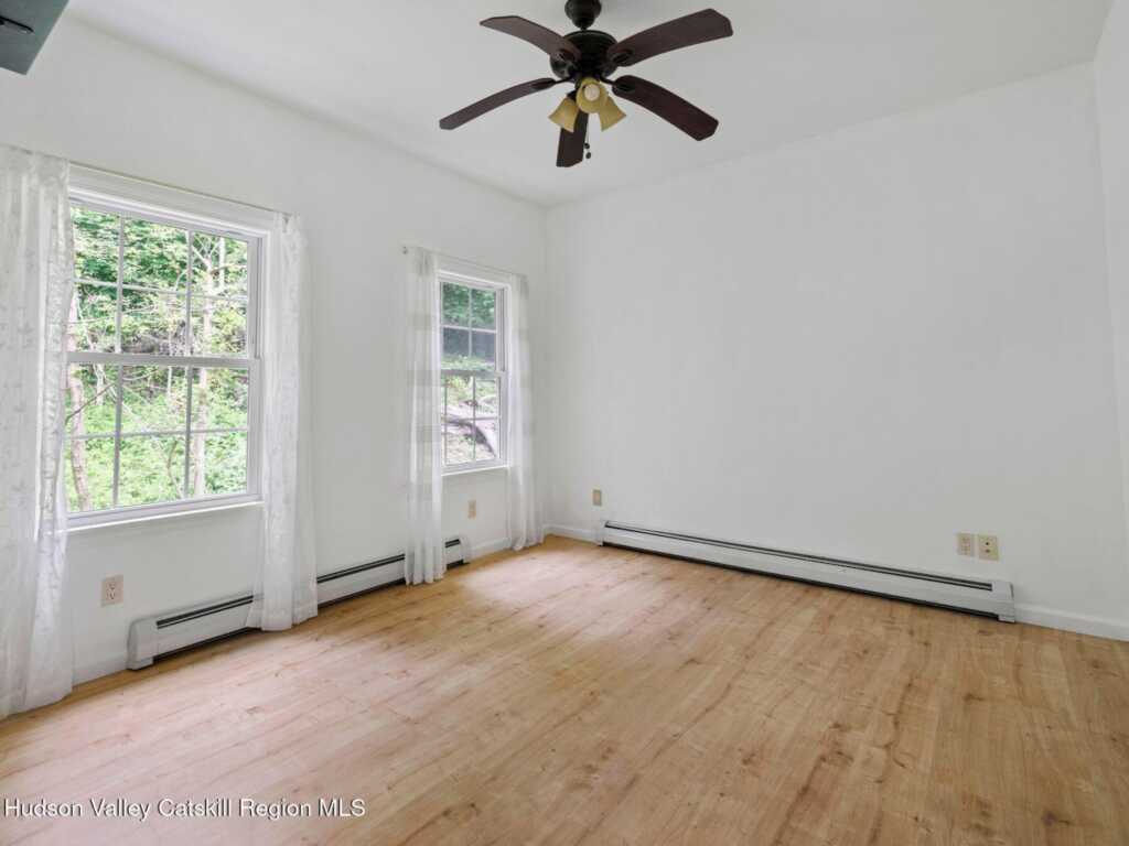 61 Hudson Street, Kingston, NY 12401 - Photo 24 of 38