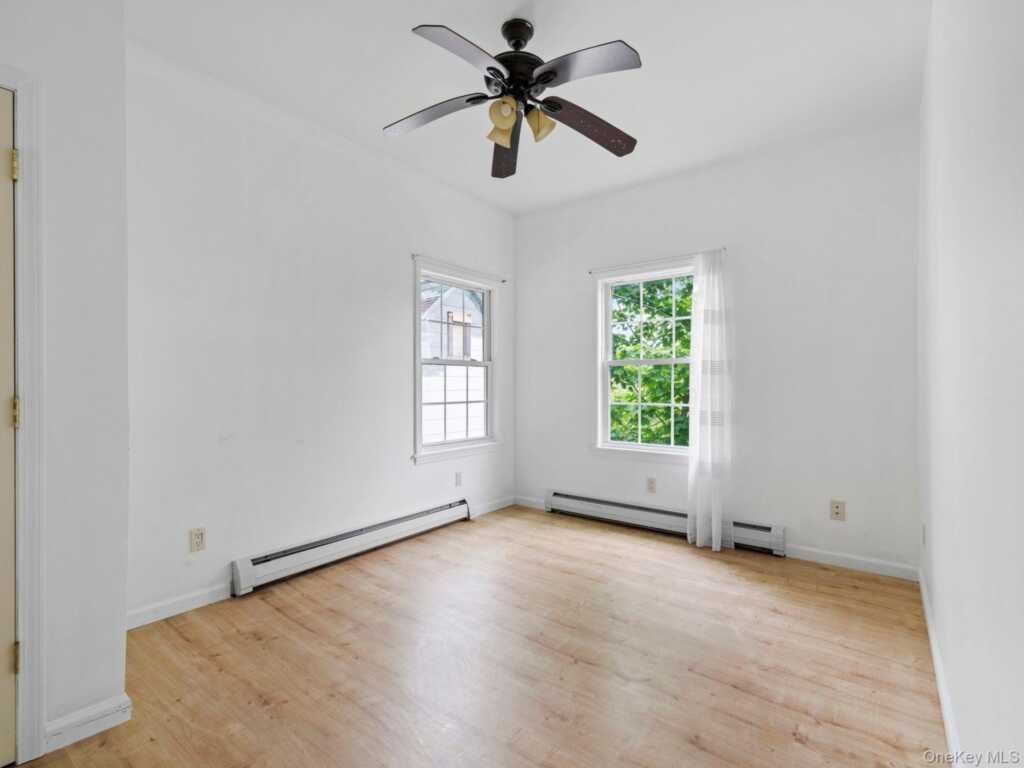 61 Hudson Street, Kingston, NY 12401 - Photo 24 of 37