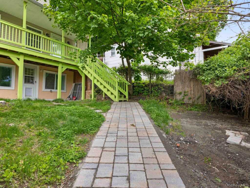 61 Hudson Street, Kingston, NY 12401 - Photo 5 of 37