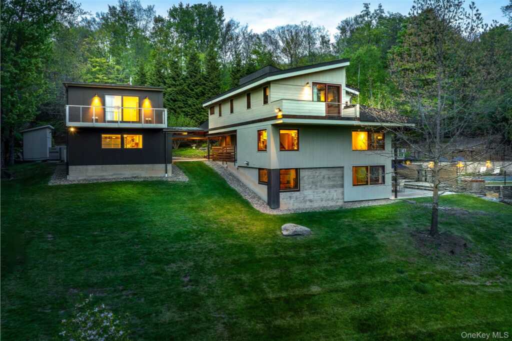 40 Mt Guardian Road, Woodstock, NY 12409 - Photo 2 of 50