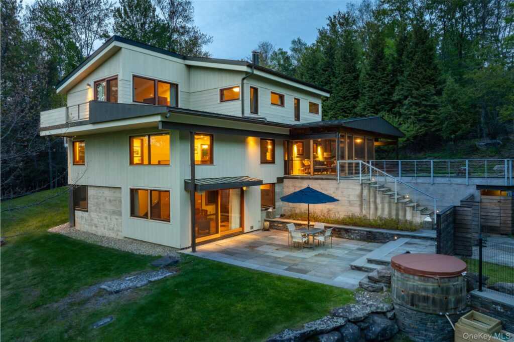 40 Mt Guardian Road, Woodstock, NY 12409 - Photo 3 of 50