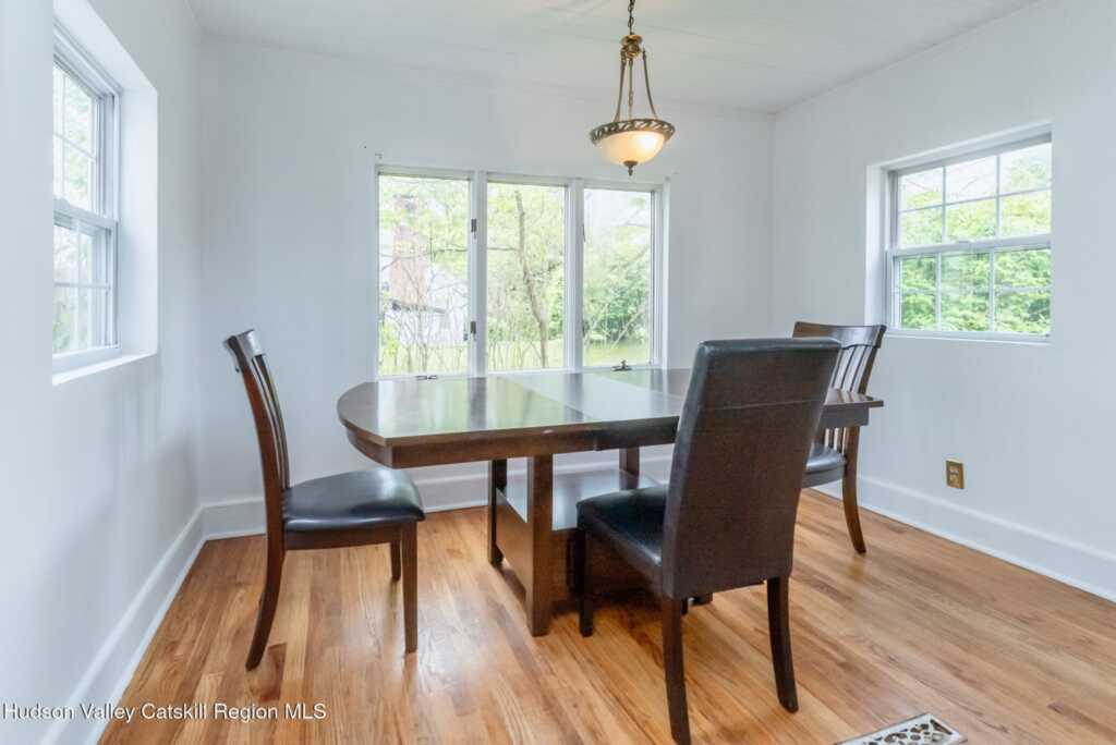 36 Hayes Street, Kingston, NY 12401 - Photo 10 of 31