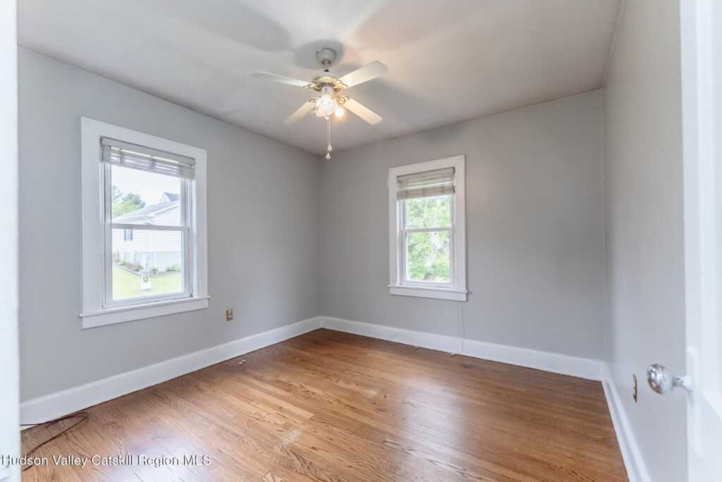 36 Hayes Street, Kingston, NY 12401 - Photo 17 of 31