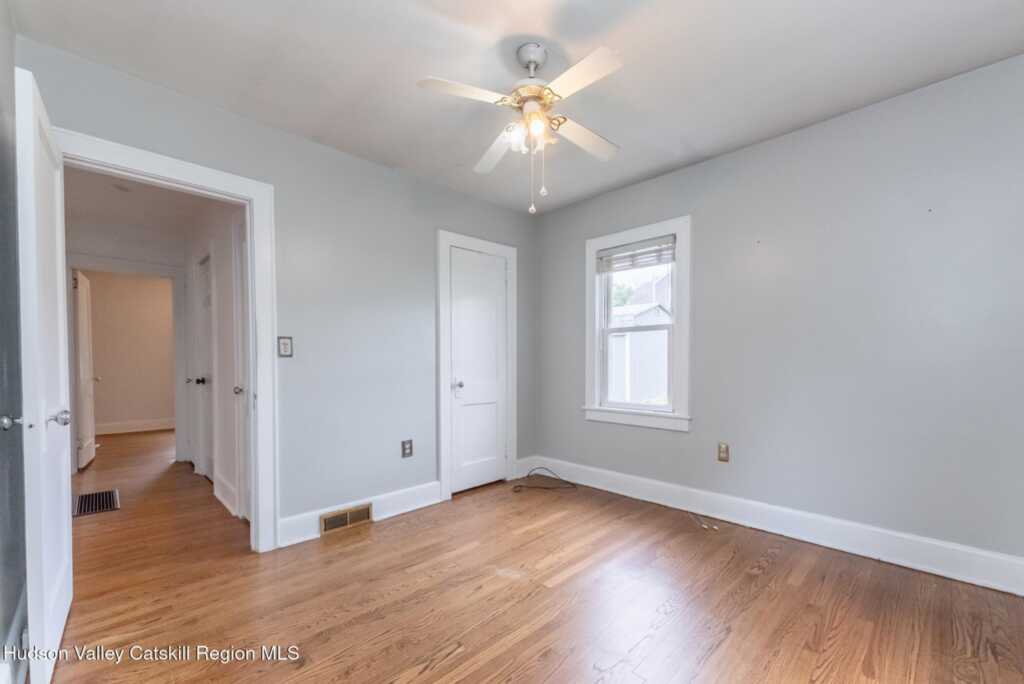 36 Hayes Street, Kingston, NY 12401 - Photo 18 of 31