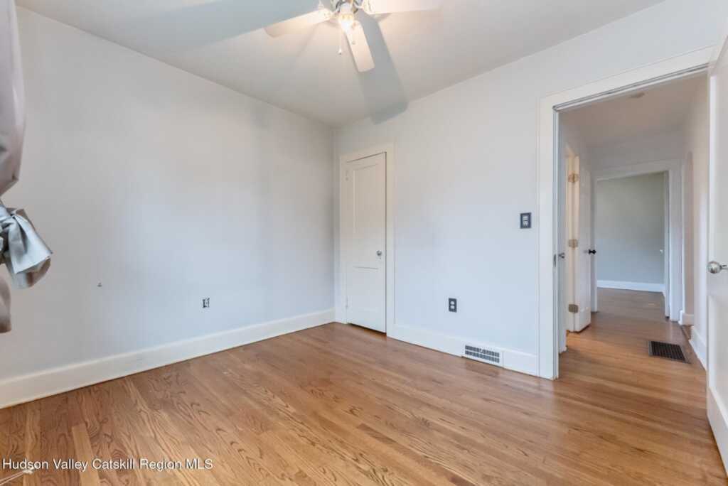 36 Hayes Street, Kingston, NY 12401 - Photo 22 of 31