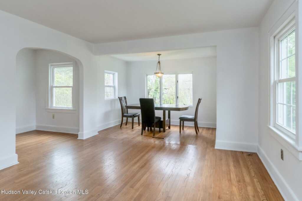 36 Hayes Street, Kingston, NY 12401 - Photo 8 of 31