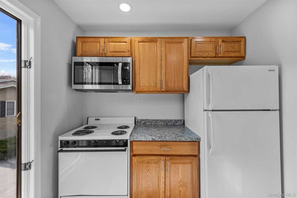 1-18 Willow Way, Unit #7, Rhinebeck, NY 12572 - Photo 19 of 19