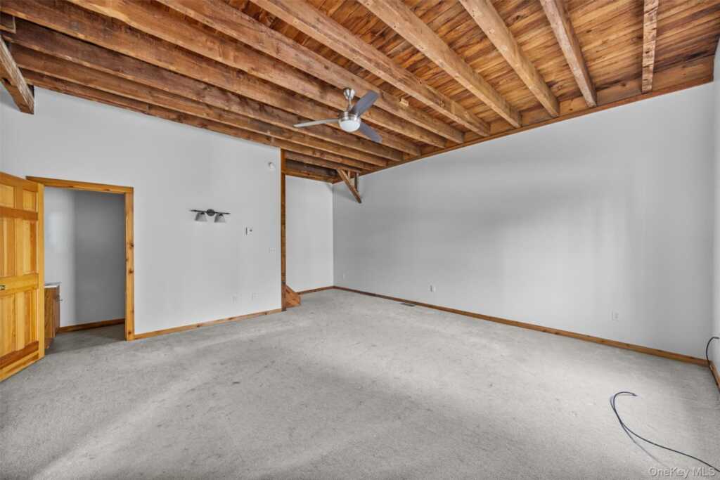 1-18 Willow Way, Unit #5, Rhinebeck, NY 12572 - Photo 4 of 24