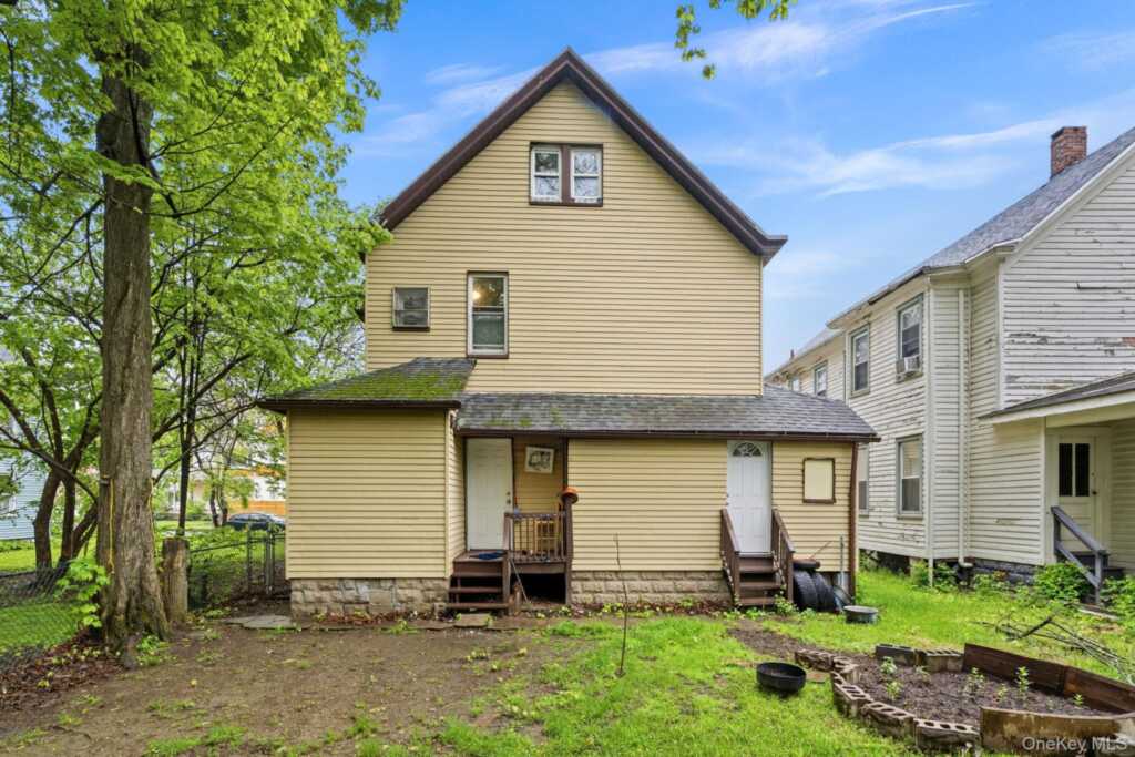 212 Ten Broeck Avenue, Kingston, NY 12401 - Photo 27 of 34