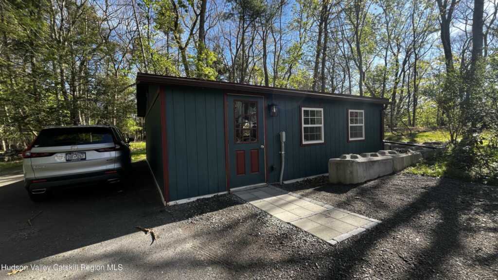 129 Johnson Hill Road, Unit #3, Kingston, NY 12401