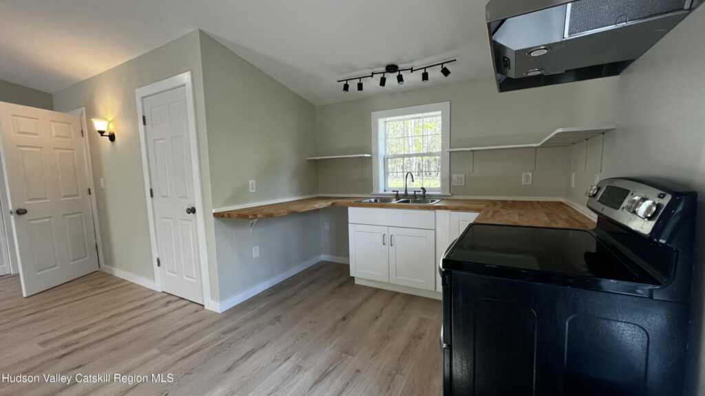 129 Johnson Hill Road, Unit #3, Kingston, NY 12401 - Photo 9 of 14