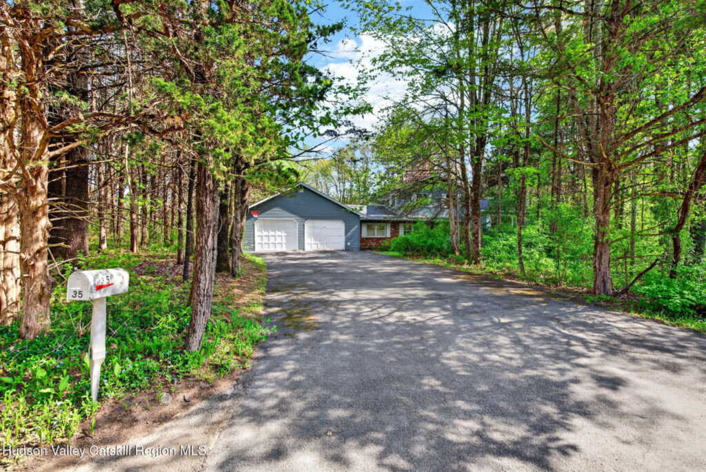 35 Cedar Ridge Road, Stone Ridge, NY 12484 - Photo 15 of 46