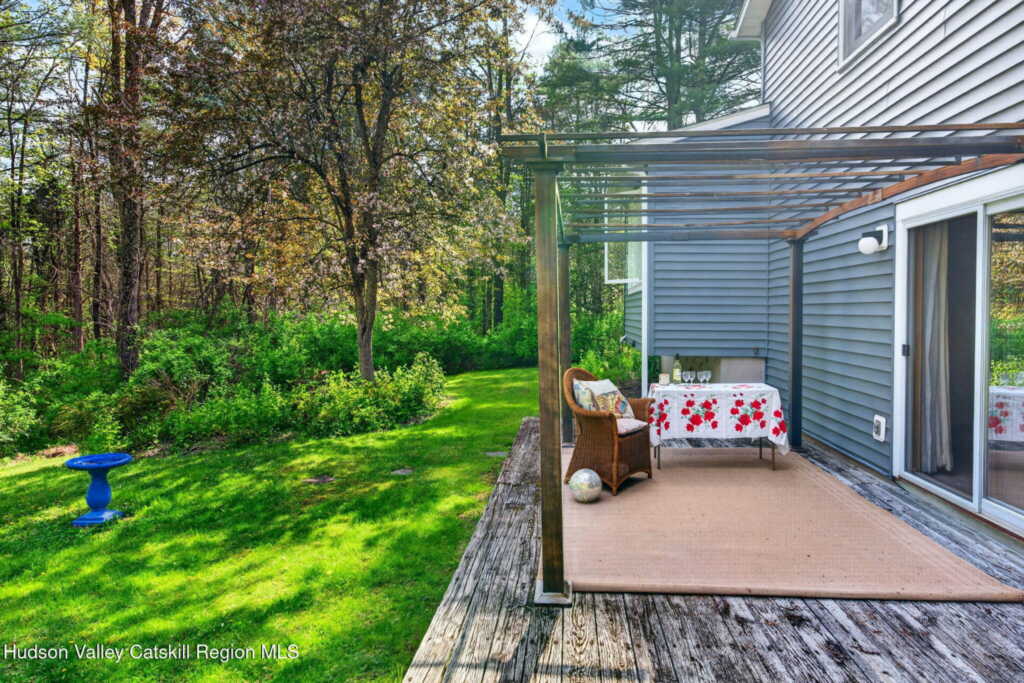 35 Cedar Ridge Road, Stone Ridge, NY 12484 - Photo 33 of 46