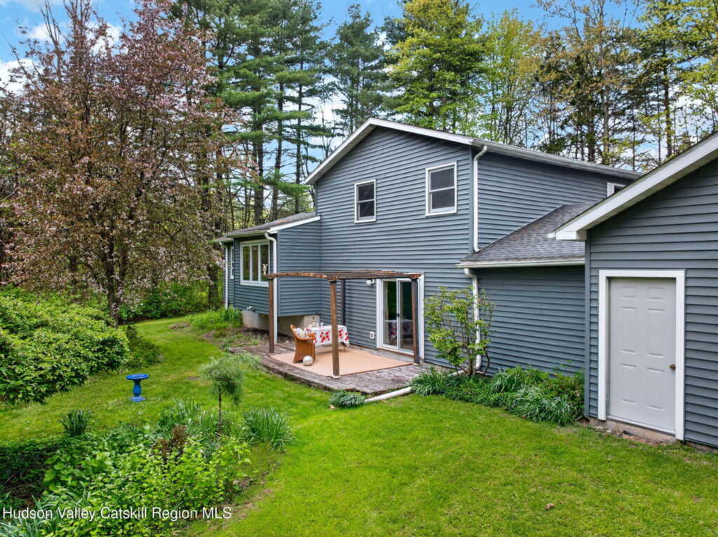 35 Cedar Ridge Road, Stone Ridge, NY 12484 - Photo 35 of 46