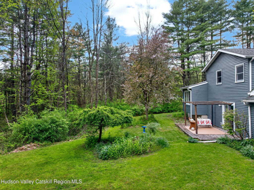 35 Cedar Ridge Road, Stone Ridge, NY 12484 - Photo 37 of 46