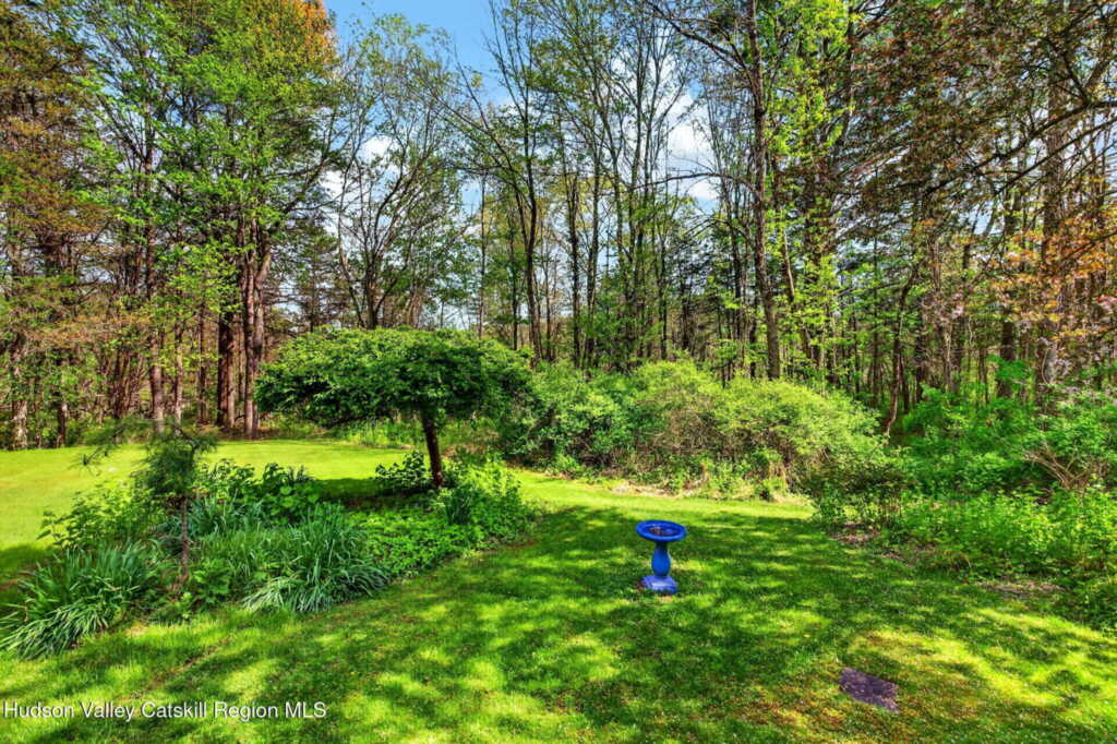 35 Cedar Ridge Road, Stone Ridge, NY 12484 - Photo 38 of 46