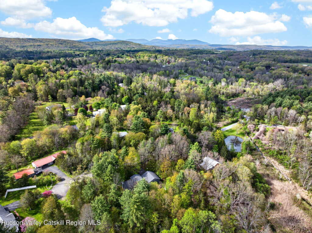 35 Cedar Ridge Road, Stone Ridge, NY 12484 - Photo 43 of 46