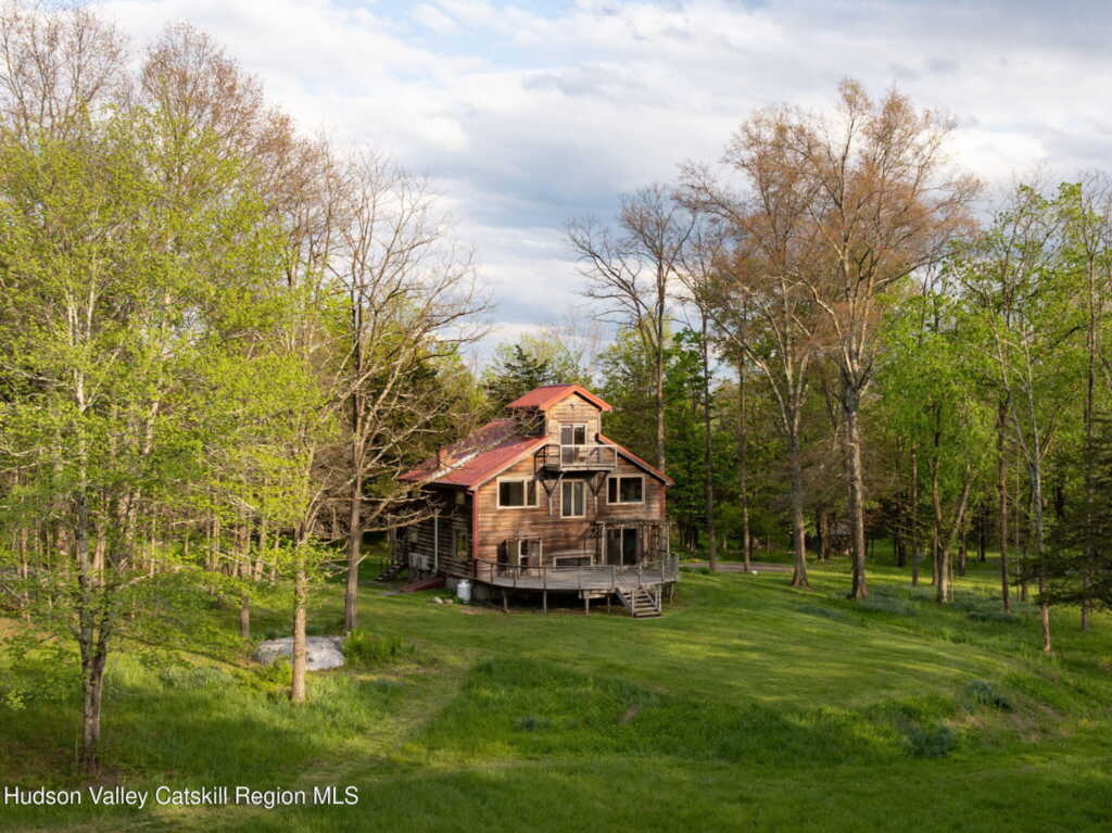 348 Libertyville Road, New Paltz, NY 12561 - Photo 2 of 50