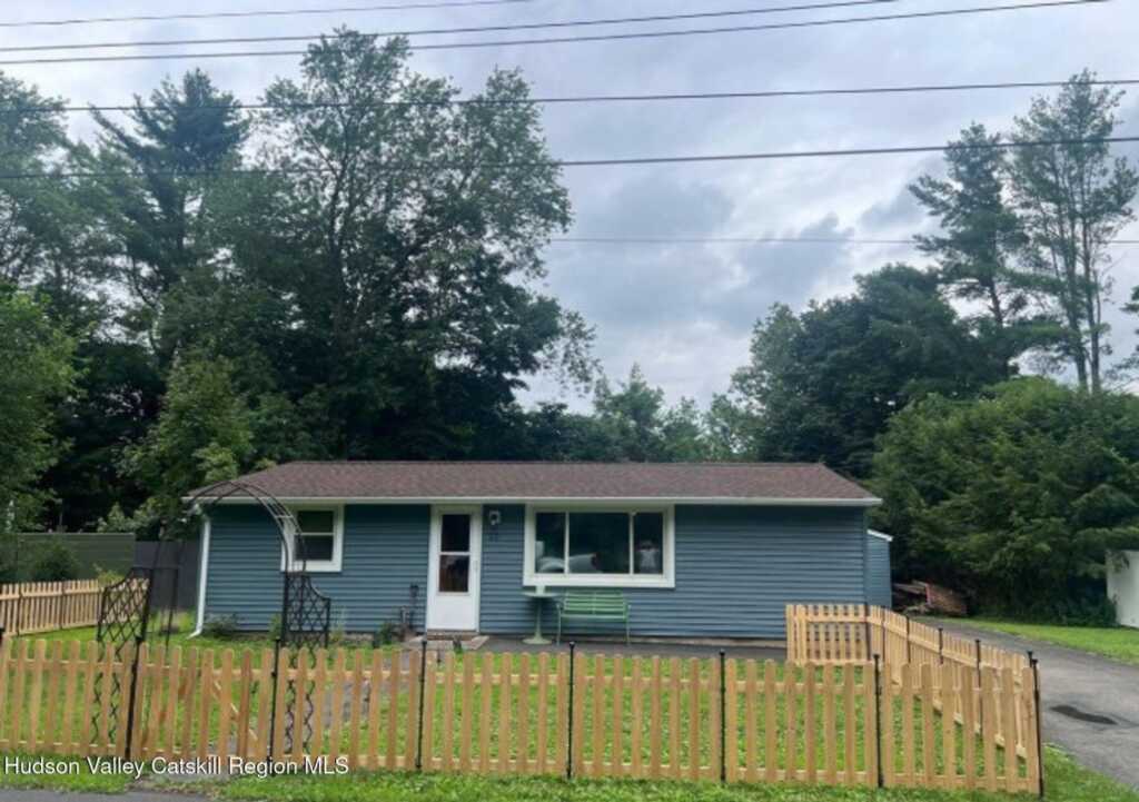 31 Yerry Hill Road, Woodstock, NY 12498