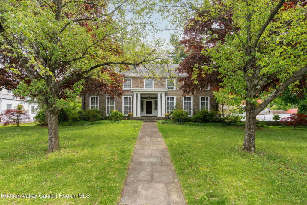 322 Albany Avenue, Kingston, NY 12401