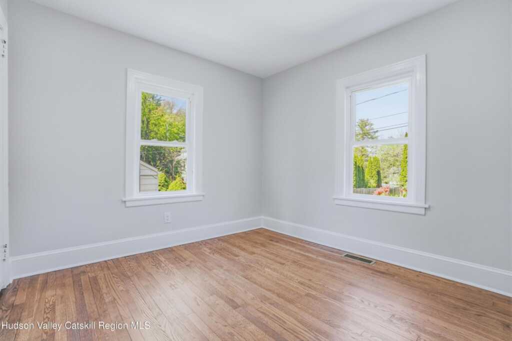 22 Navara Street, Kingston, NY 12401 - Photo 8 of 19