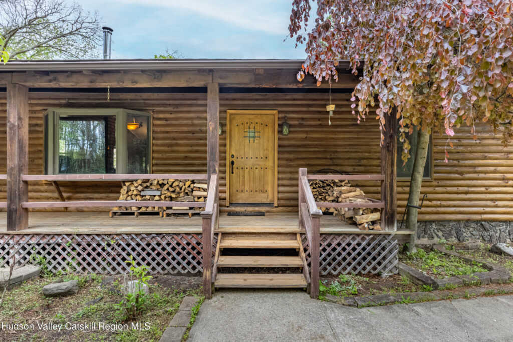 213 Huguenot Street, New Paltz, NY 12561 - Photo 3 of 30