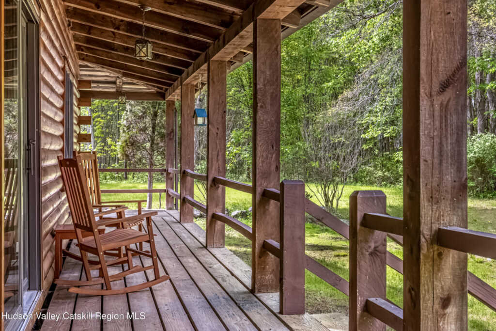 213 Huguenot Street, New Paltz, NY 12561 - Photo 4 of 30