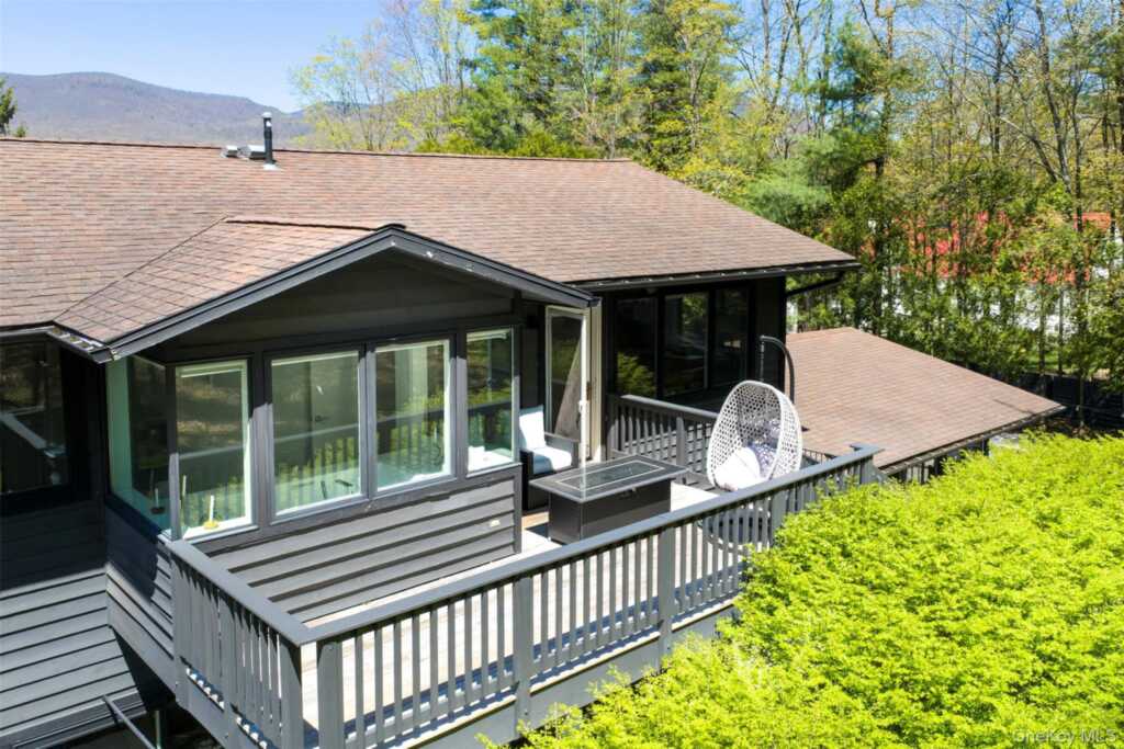 15-17 Broadview Road, Woodstock, NY 12498 - Photo 24 of 49