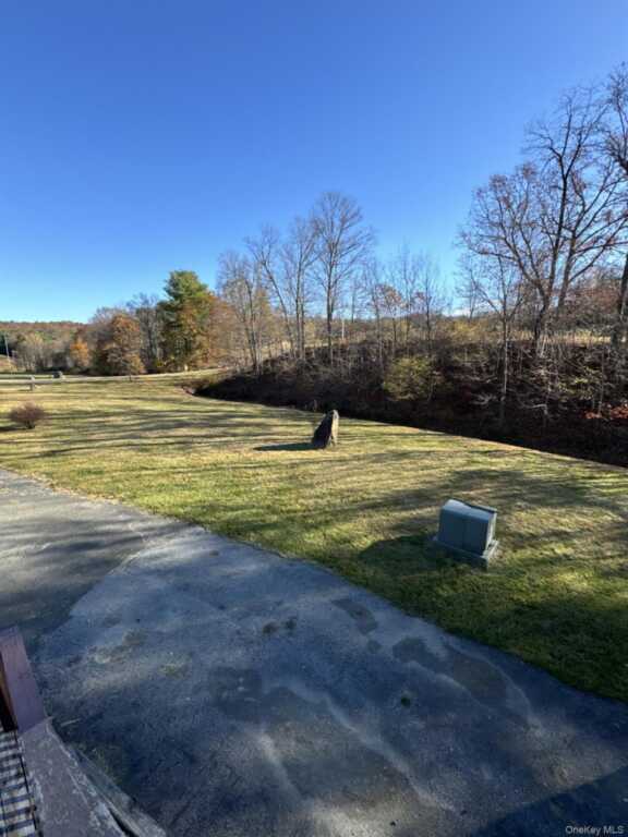 400 Round Lake Road, Unit #Apt A, Rhinebeck, NY 12572 - Photo 9 of 11