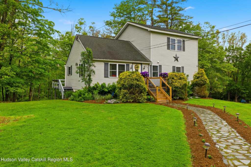 186 Cedar Hill Road, High Falls, NY 12440 - Photo 3 of 33