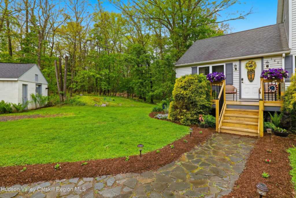 186 Cedar Hill Road, High Falls, NY 12440 - Photo 4 of 33