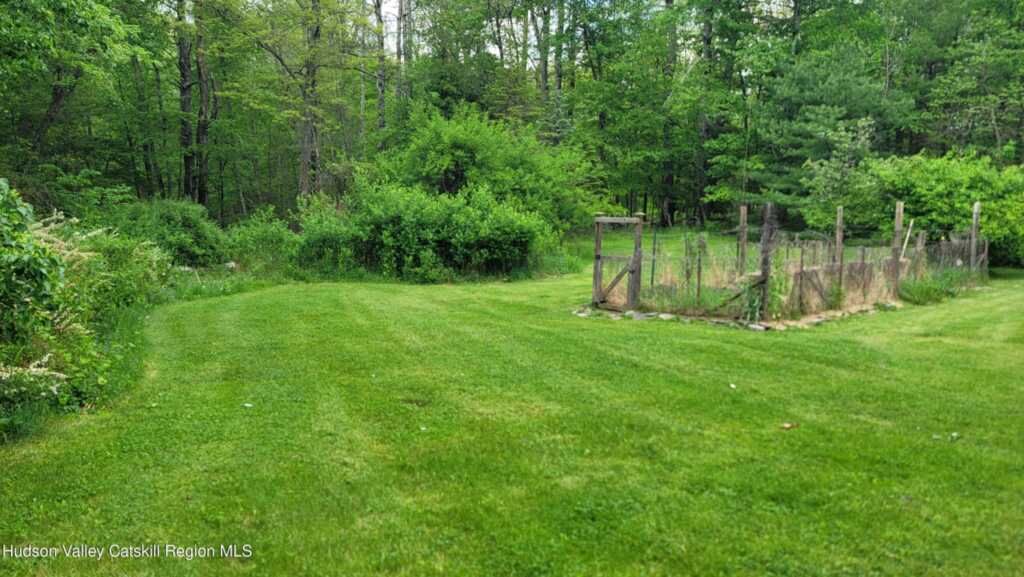 97 Ruby Road, Kingston, NY 12401 - Photo 9 of 32