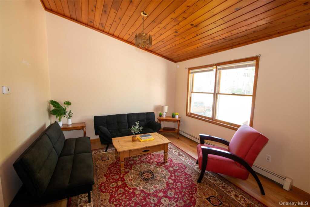 68 Post Street, Saugerties, NY 12477 - Photo 6 of 27