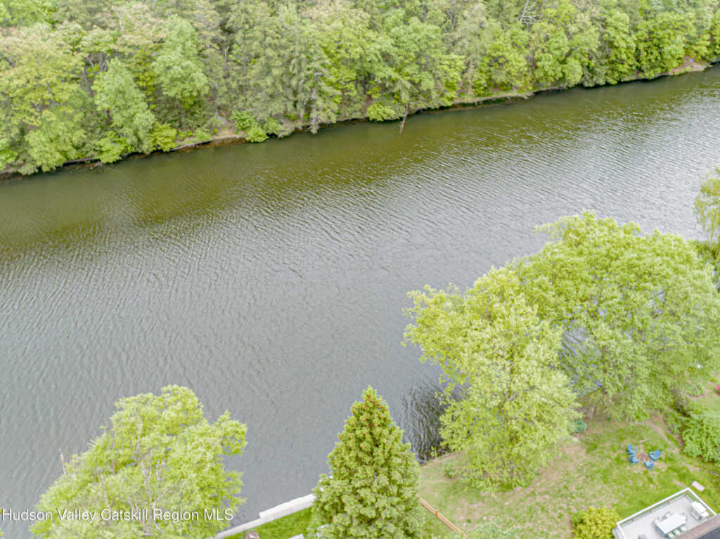 148 Esopus Creek Road, Saugerties, NY 12477 - Photo 14 of 40