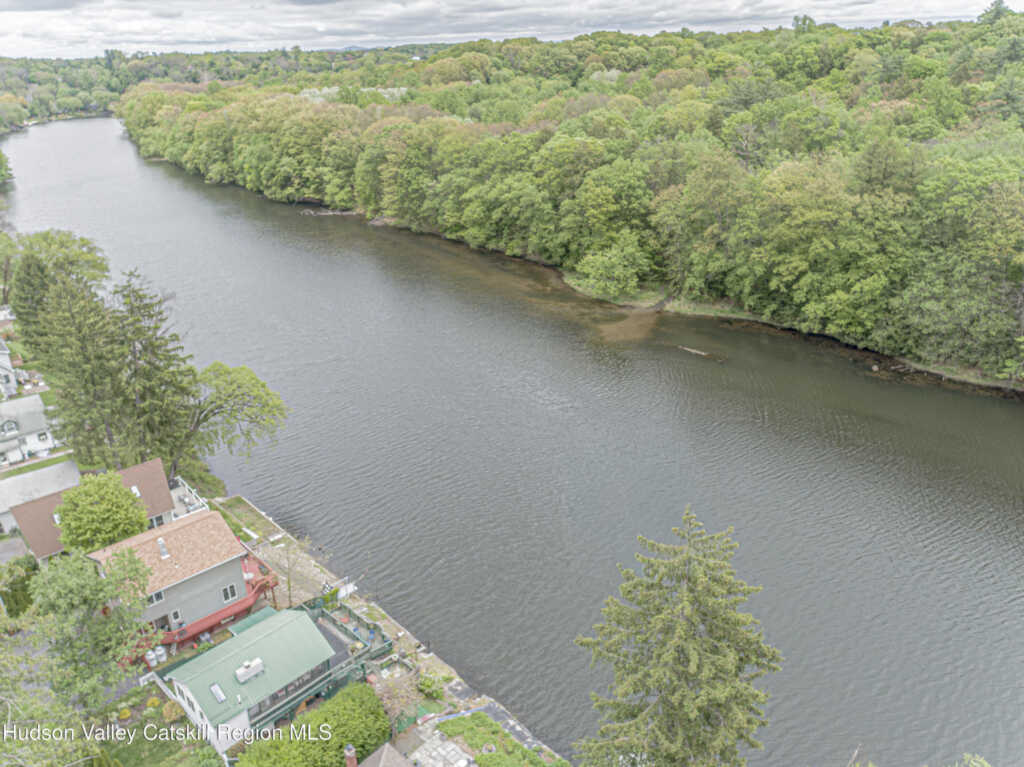 148 Esopus Creek Road, Saugerties, NY 12477 - Photo 15 of 40