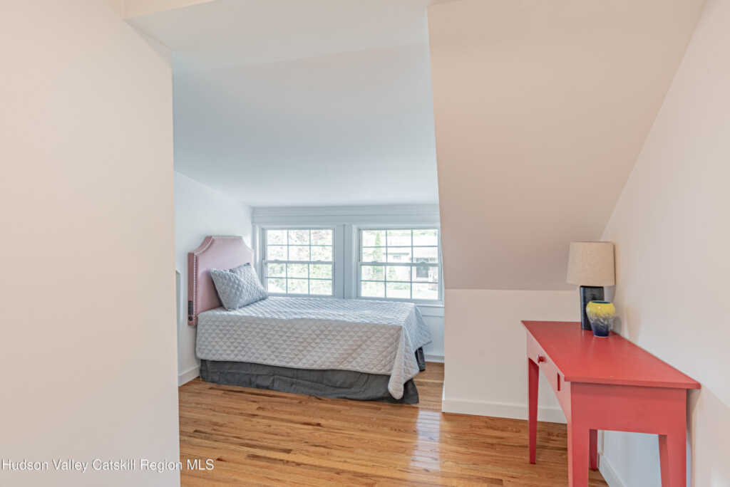 148 Esopus Creek Road, Saugerties, NY 12477 - Photo 25 of 40