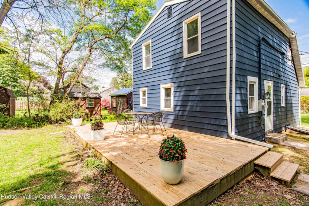 148 Esopus Creek Road, Saugerties, NY 12477 - Photo 8 of 40
