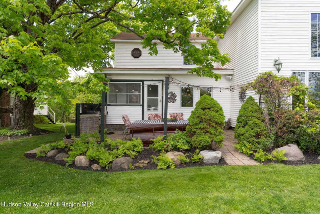 262-270 Patterson Lane, Saugerties, NY 12477 - Photo 3 of 29