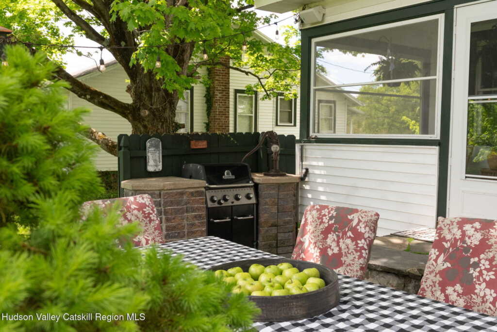 262-270 Patterson Lane, Saugerties, NY 12477 - Photo 4 of 29