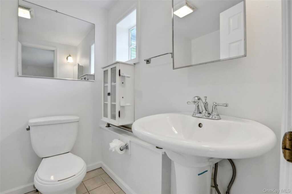 1563-1567 Route 28, Unit #2, Hurley, NY 12433 - Photo 3 of 8
