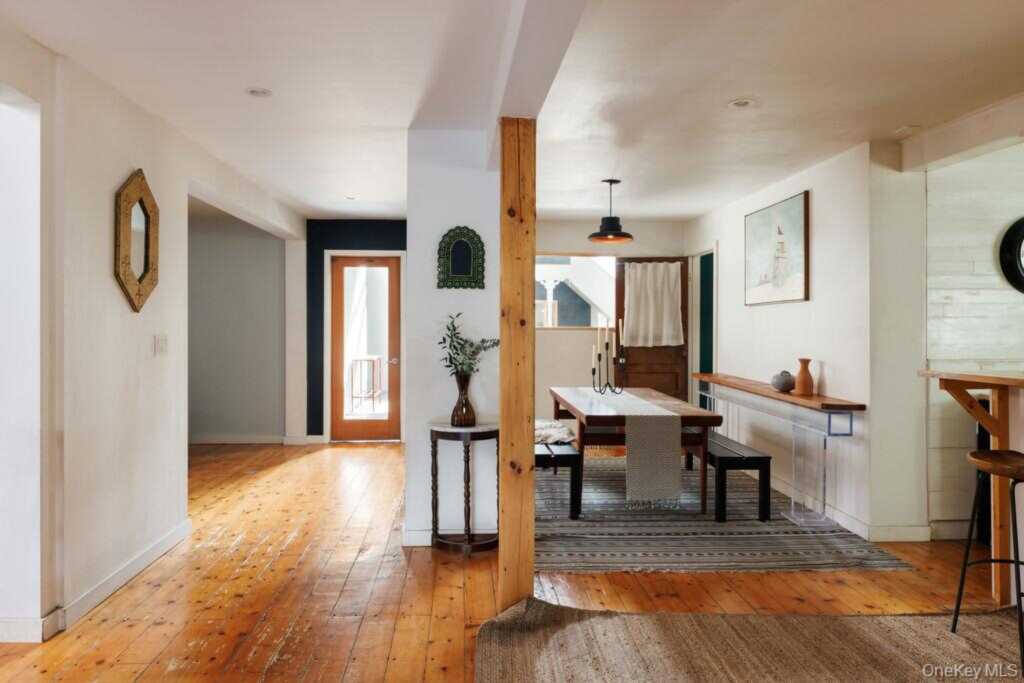 209-211 Fishcreek Road, Saugerties, NY 12477 - Photo 17 of 47
