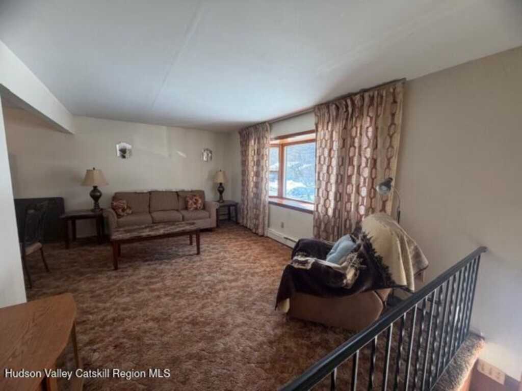 15 Redwood Road, Saugerties, NY 12477 - Photo 5 of 13